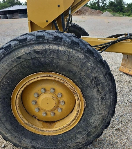 2013 Caterpillar 12M2 VHP Plus motor grader