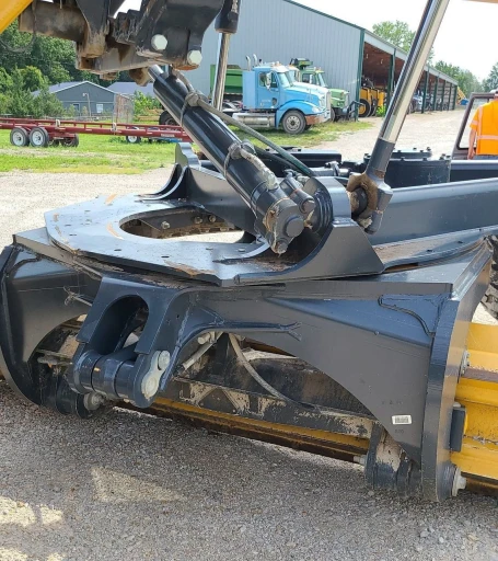 2016 John Deere 770G motor grader