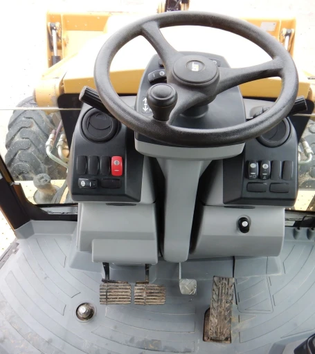 2014 Caterpillar 430F backhoe