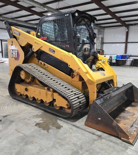 2022 Caterpillar 299D3 skid steer