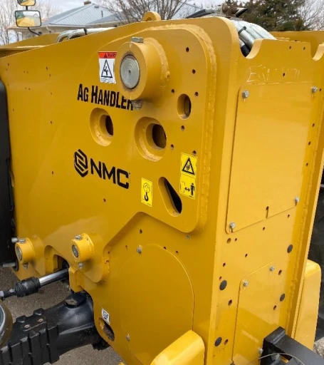 2019 Caterpillar TH408D 4x4x4 Handler
