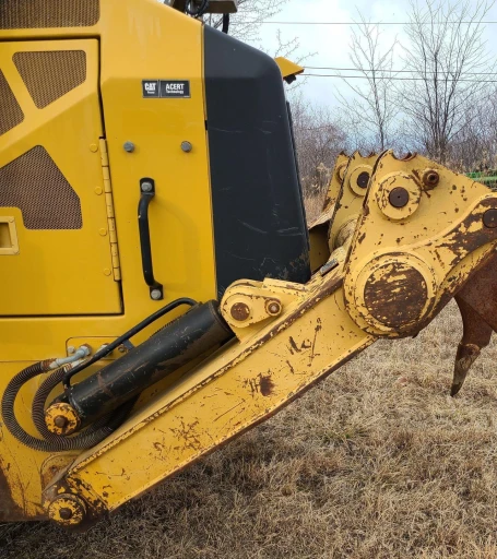 2010 Caterpillar 963D track loader