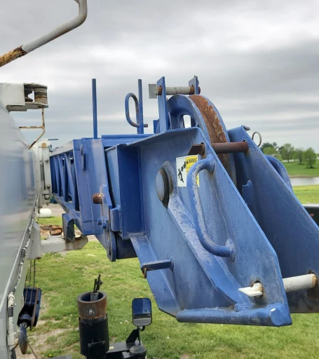 2011 Tadano GR300XL crane